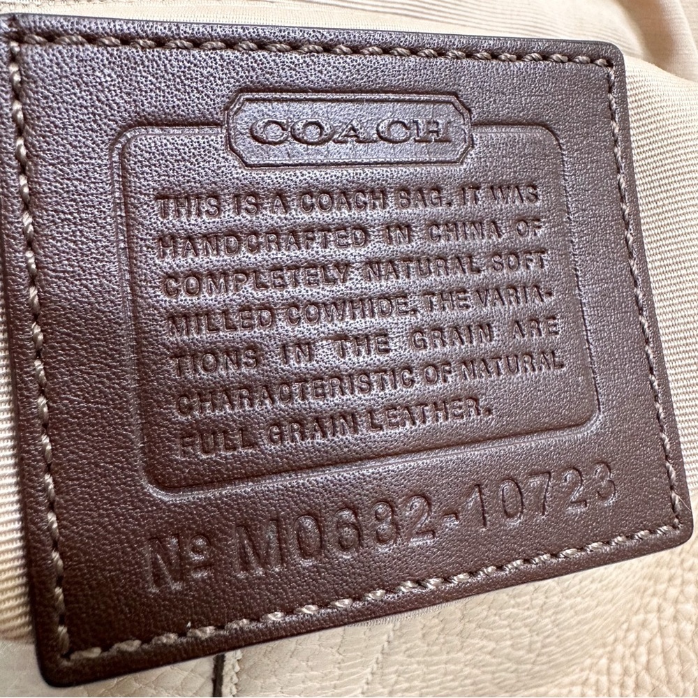 Coach Soho Flap Pebbled Leather Shoulder Bag Sand Beige Large LIKE NEW - Picture 14 of 14
